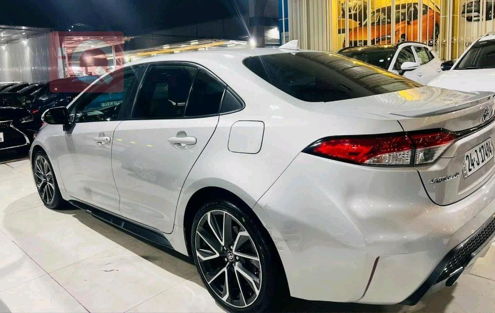 تۆیۆتا کۆرۆلا